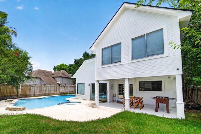 6406 Via Espana Drive, Houston, TX 77083