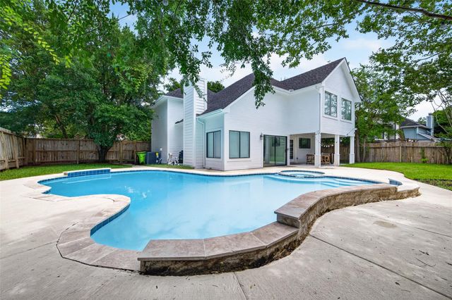 6406 Via Espana Drive, Houston, TX 77083