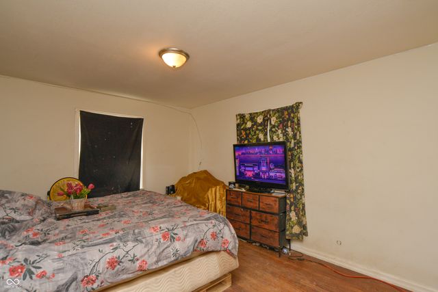 5414 E 11th Street, Indianapolis, IN 46219