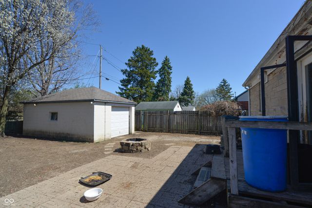 5414 E 11th Street, Indianapolis, IN 46219