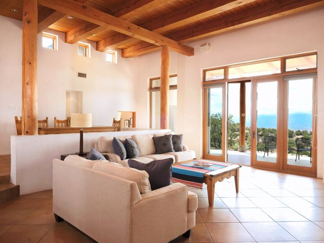 1 Canon Escondido, Santa Fe, NM 87506