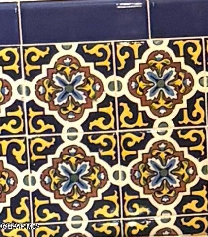 912 ARGENTINA Street, El Paso, TX 79903