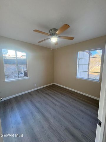 912 ARGENTINA Street, El Paso, TX 79903