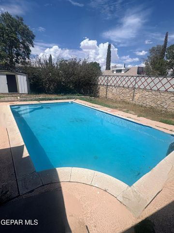 912 ARGENTINA Street, El Paso, TX 79903
