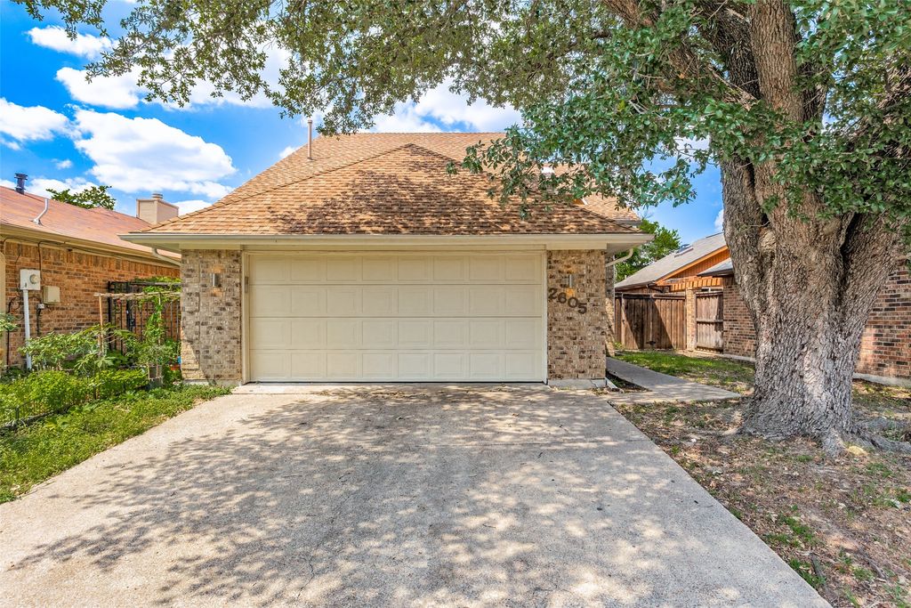 2605 Centaurus Drive, Garland, TX 75044