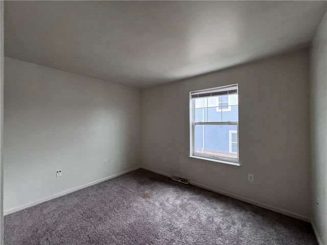 194 Baker Ave, Clairton, PA 15025