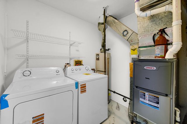 371 Cimarron Court, Aurora, IL 60504