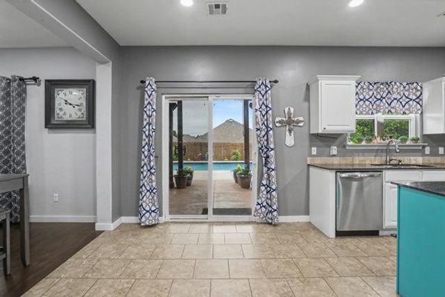 19433 Vista Avenue, Edmond, OK 73012