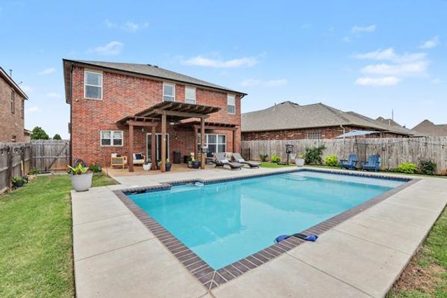 19433 Vista Avenue, Edmond, OK 73012