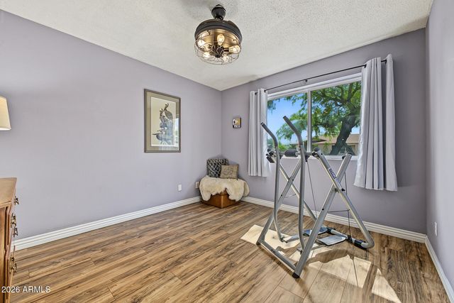 2642 W JUANITA Circle, Mesa, AZ 85202