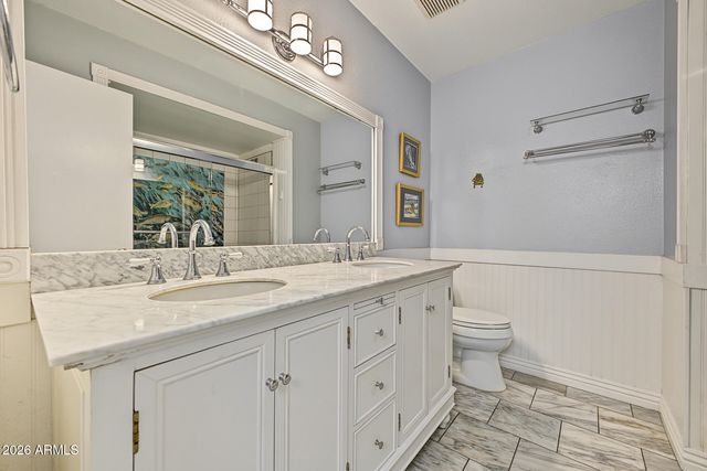 2642 W JUANITA Circle, Mesa, AZ 85202