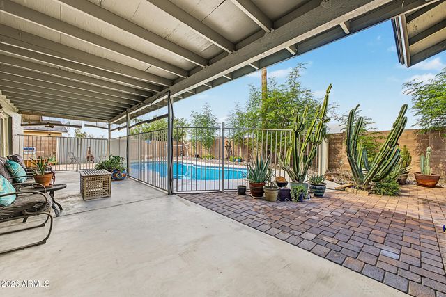 2642 W JUANITA Circle, Mesa, AZ 85202