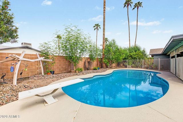 2642 W JUANITA Circle, Mesa, AZ 85202