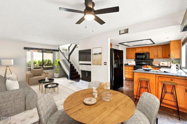 2454 Manzanita Drive, Oxnard, CA 93033