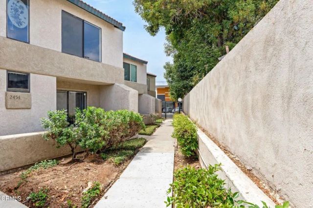 2454 Manzanita Drive, Oxnard, CA 93033