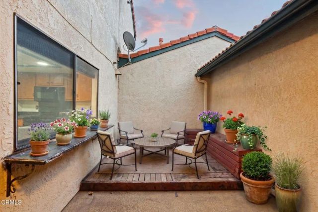 2454 Manzanita Drive, Oxnard, CA 93033