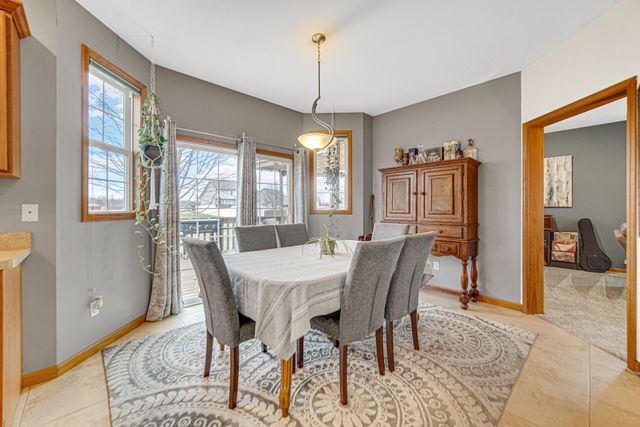 215 Talon Drive, Valparaiso, IN 46385