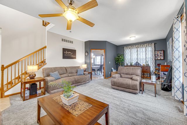 215 Talon Drive, Valparaiso, IN 46385