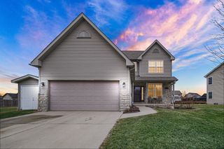 215 Talon Drive, Valparaiso, IN 46385