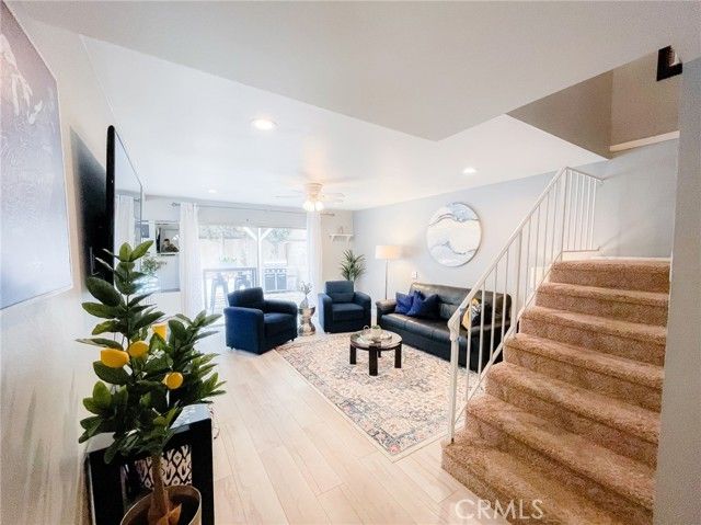 10238 Brooke, Chatsworth (los Angeles), CA 91311