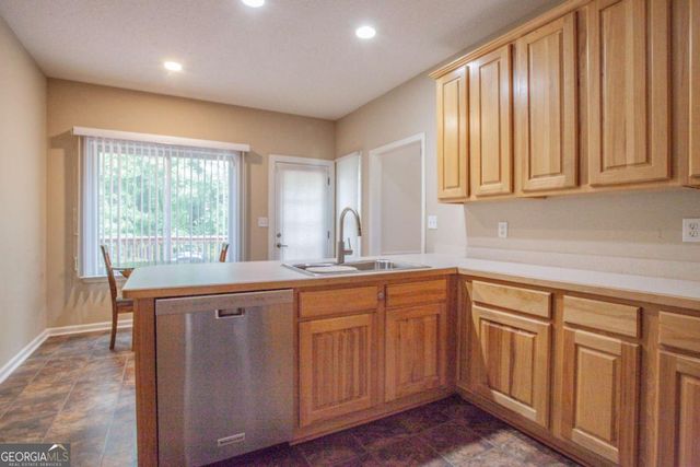 126 W Woodland Manor, Temple, GA 30179