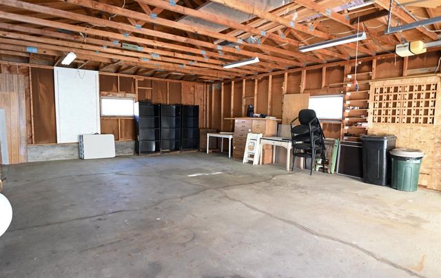 W8108 Dunning Road, Pardeeville, WI 53954