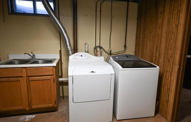 W8108 Dunning Road, Pardeeville, WI 53954