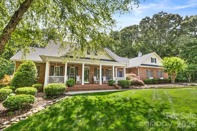 707 Luther Drive, Iron Station, NC 28080