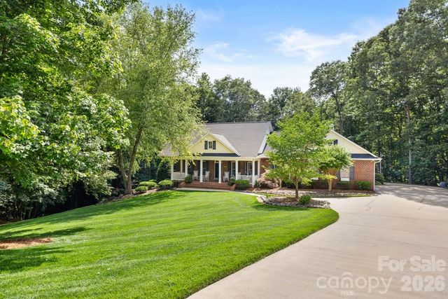 707 Luther Drive, Iron Station, NC 28080