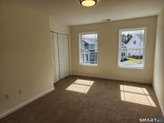 100 Mulholland Way 51, North Haven, CT 06473