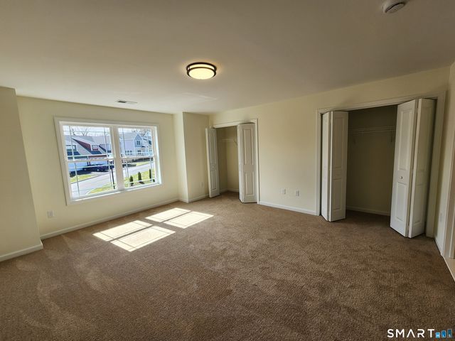 100 Mulholland Way 51, North Haven, CT 06473