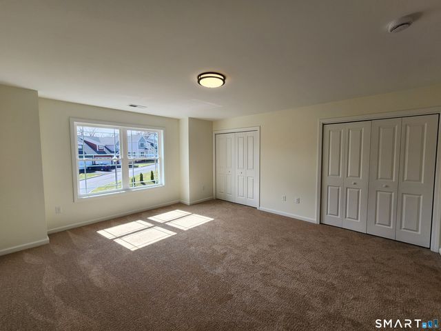 100 Mulholland Way 51, North Haven, CT 06473