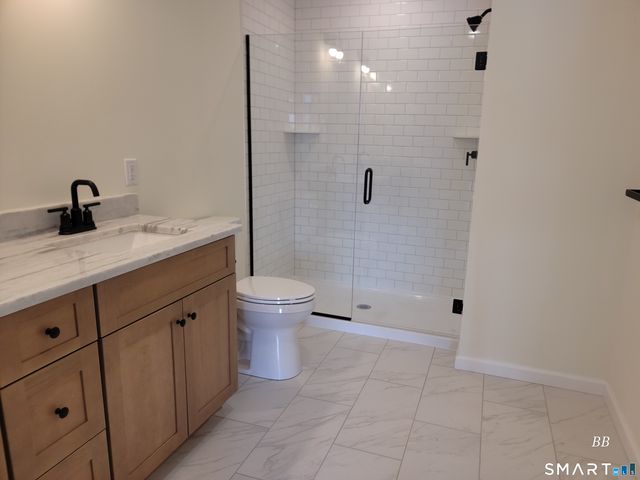 100 Mulholland Way 51, North Haven, CT 06473