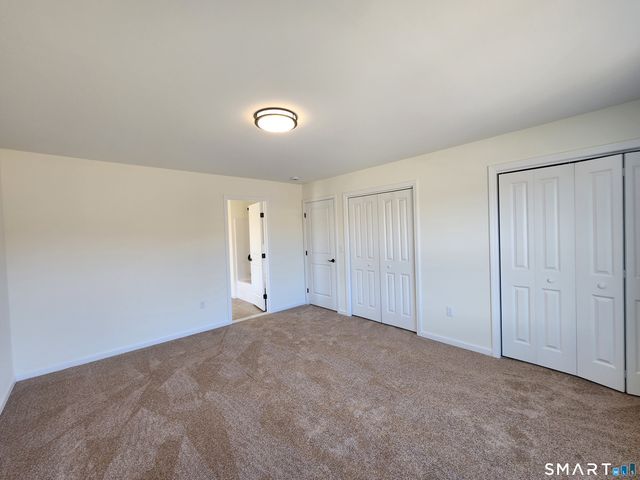 100 Mulholland Way 51, North Haven, CT 06473