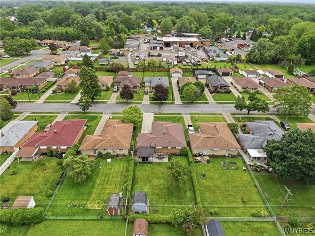 96 Ceil Drive, Cheektowaga, NY 14227