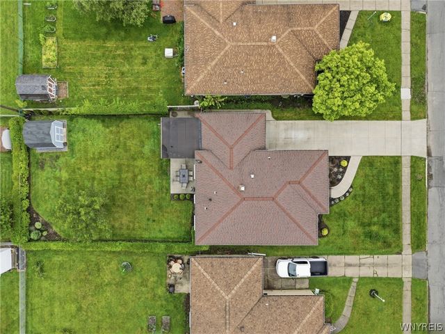 96 Ceil Drive, Cheektowaga, NY 14227