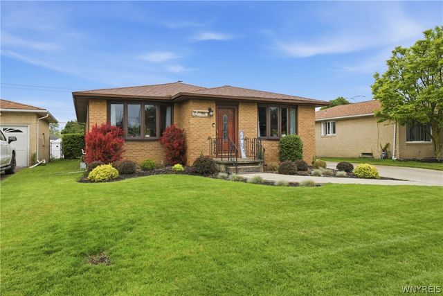 96 Ceil Drive, Cheektowaga, NY 14227
