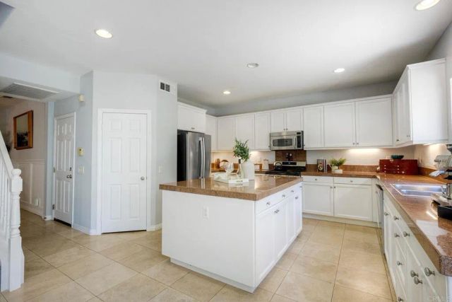 43020 Bigh Ct, Temecula, CA 92592