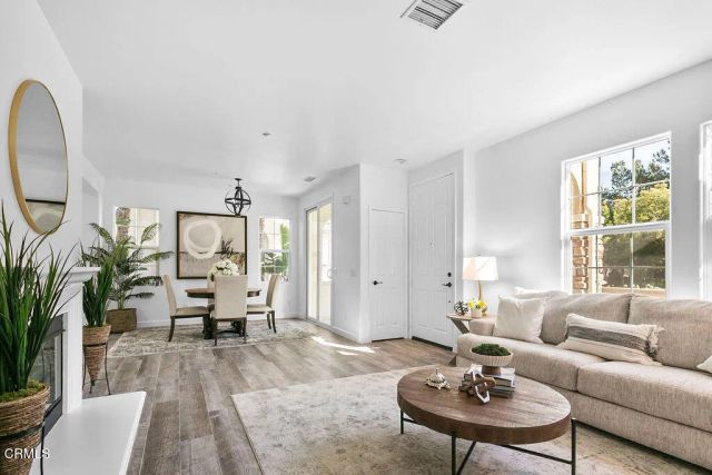 3412 Rockhampton Drive, Camarillo, CA 93012