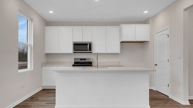 6207 Leinster Lane, Tinley Park, IL 60477