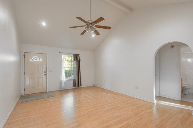 111 Hemlock Road, Lufkin, TX 75901