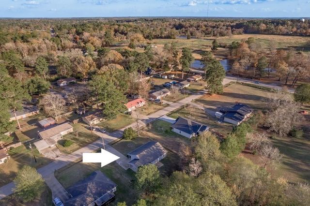 111 Hemlock Road, Lufkin, TX 75901