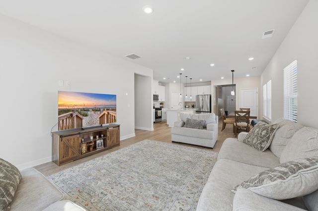 4100 Bayhill St., Myrtle Beach, SC 29579