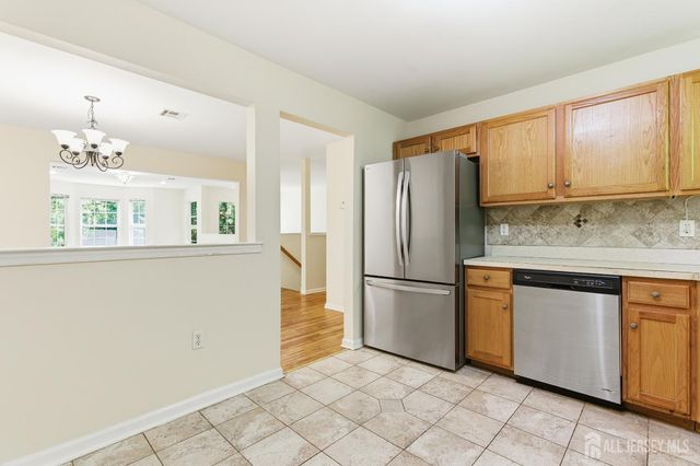 141 Forest Drive, Piscataway, NJ 08854