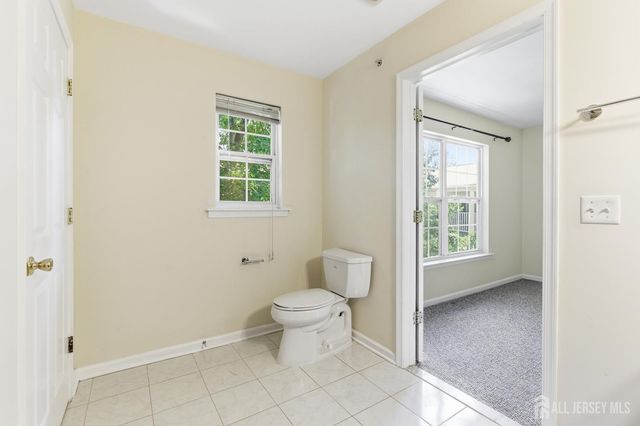 141 Forest Drive, Piscataway, NJ 08854