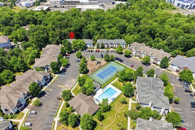 141 Forest Drive, Piscataway, NJ 08854