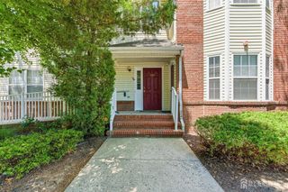 141 Forest Drive, Piscataway, NJ 08854