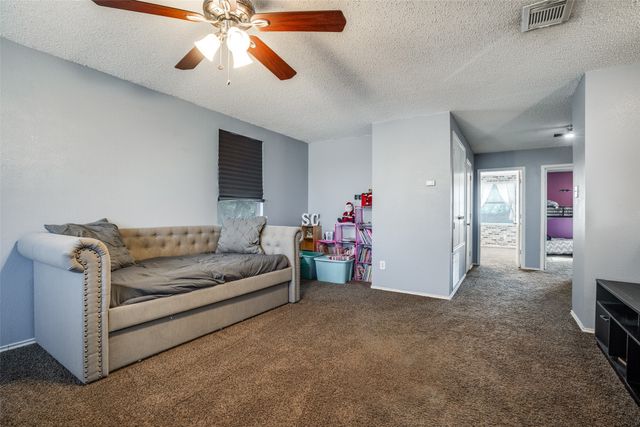 1964 Copper Mountain Drive, Fort Worth, TX 76247