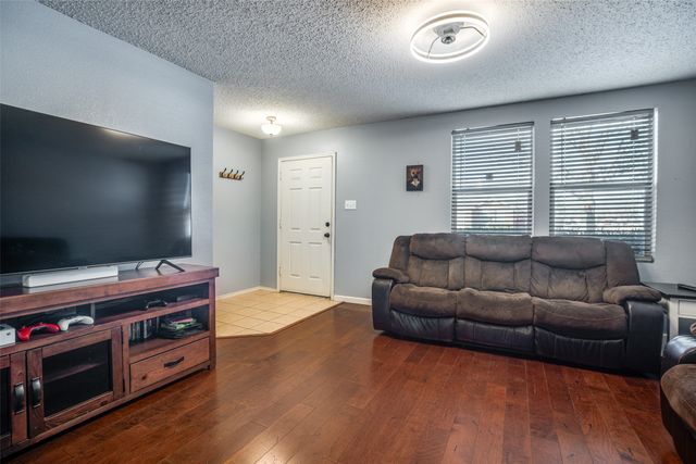 1964 Copper Mountain Drive, Fort Worth, TX 76247