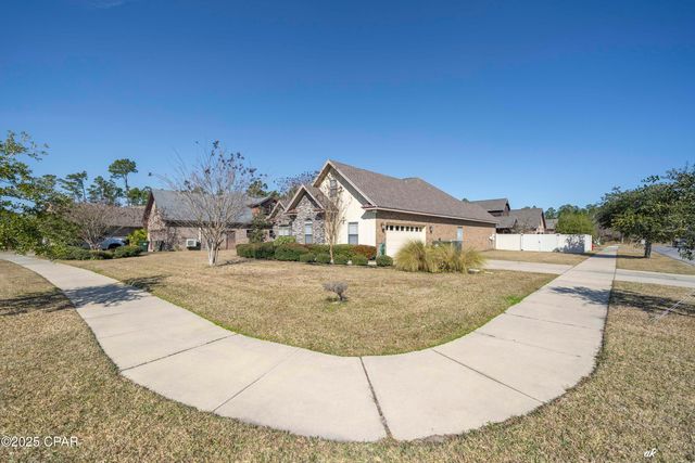 2816 Hawks Landing Boulevard, Panama City, FL 32405